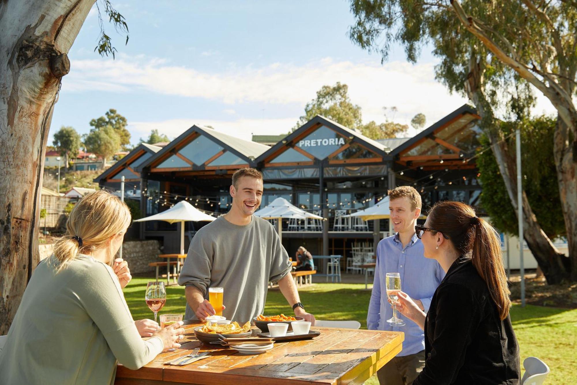Big4 Mannum Holiday Park Экстерьер фото